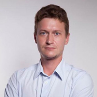 Пластический хирург Глеб Тумаков