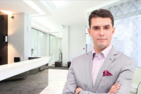 Пластический хирург Денис Агапов