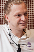 Игорь Белый