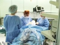 Эльчин Мамедов проводит операцию