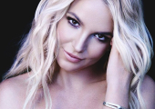 Бритни Спирс сделает семь пластических операций