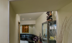 Зона ожидания  клиники «Медиал»