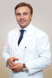 Пластический хирург Александр Грудько