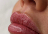 Липофилинг губ у доктора Яны Кизюн