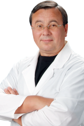 Пластический хирург Владимир Корчак