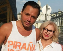 Мама Рустама Солнцева сделает пластику лица