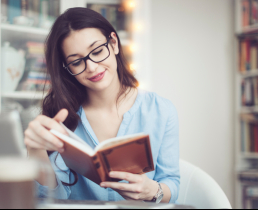 Устинова выпустила книгу про пластическую хирургию!