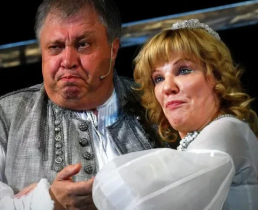 Александра Захарова и пластические операции