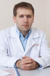 Пластический хирург Михаил Ларионов