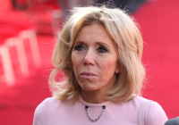 Жена Макрона сделала подтяжку лица