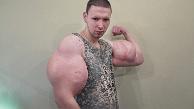 Алана Мамаева хочет найти хирурга Кириллу Терёшину