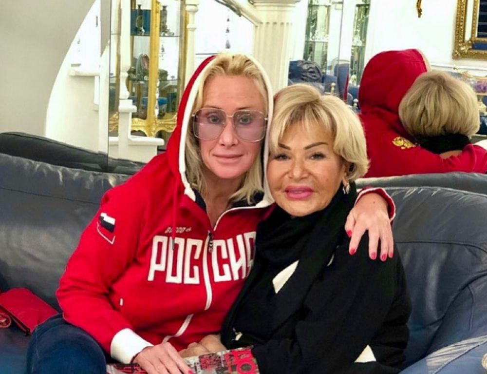 Оксана Пушкина и Долорес Кондрашова