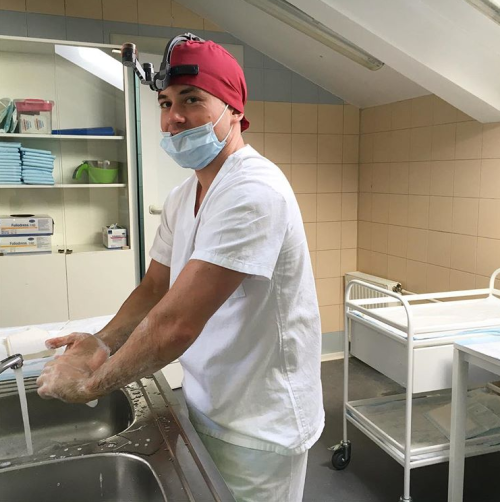 Пластический хирург Тагир Файзуллин