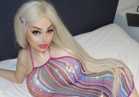 Австралийка не может устроиться на работу из-за пластики