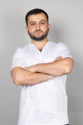 Пластический хирург Карен Пайтян