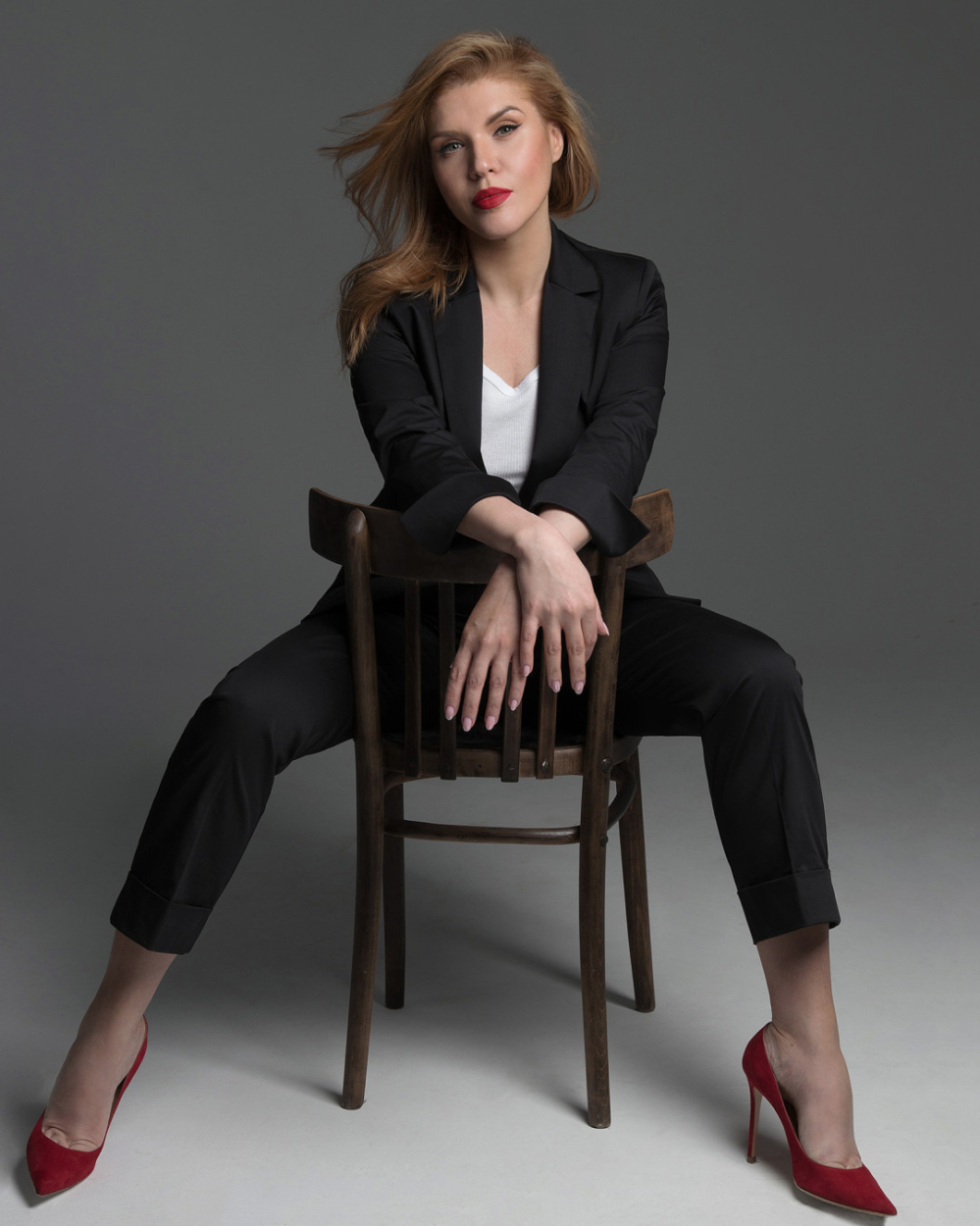 Алена Перова