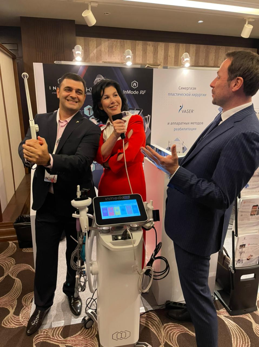 Вардан Аршакян с коллегой на Первом Российско-турецком конгрессе