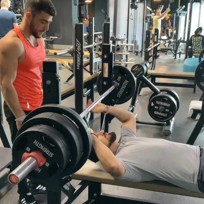 Пластический хирург Вардан Хачатрян