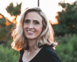 Антивозрастные секреты: 5 преимуществ подтяжки лица и шеи