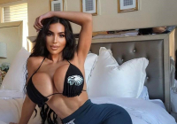 Двойник Ким Кардашьян умерла после очередной операции