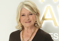 Марта Стюарт делится мыслями о пластике