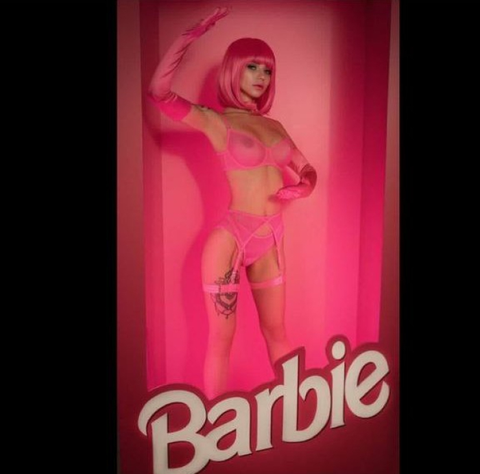 Фотоотзыв. Пациентка московского хирурга Гукаса Миракяна после увеличения груди имплантами в Москве