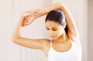 Почувствуйте себя снова уверенно после подтяжки рук