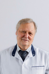 Пластический хирург  Лев Белоногов