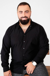 Гукас Миракян пластический хирург