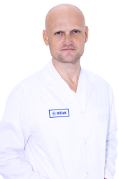 Пластический хирург Константин Липский